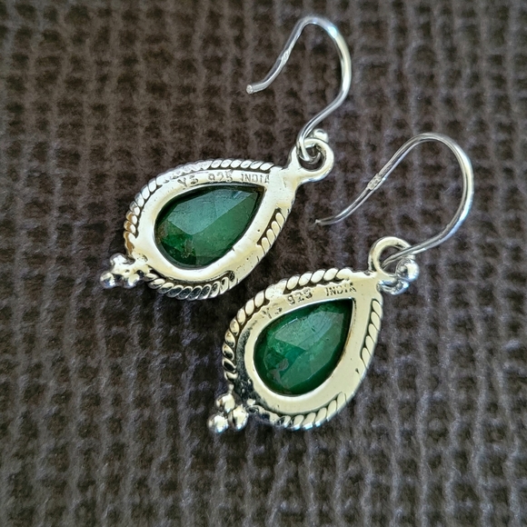 ✨️HP✨️ Shivam Beryl Emerald💚 Teardrop💧Earrings - Picture 7 of 16